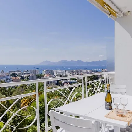 Apartment Upscale 2-br Swimming Pool Sea View Cannes